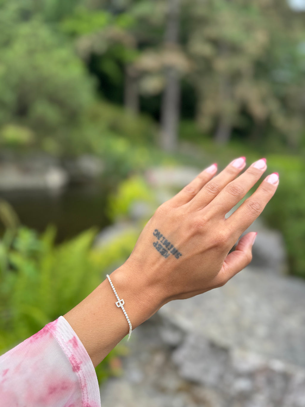 Initial Glam Armband