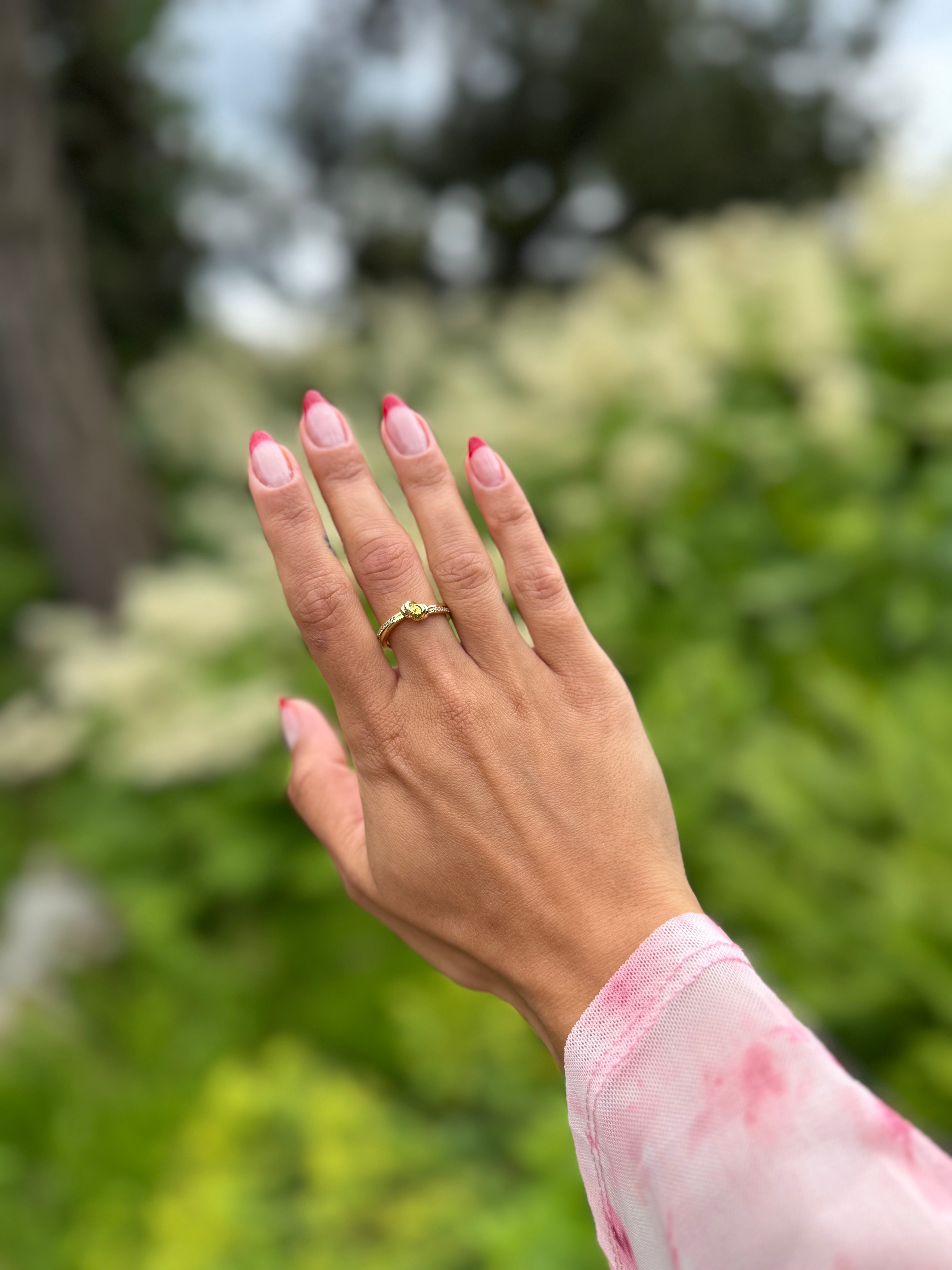 Velia Ring