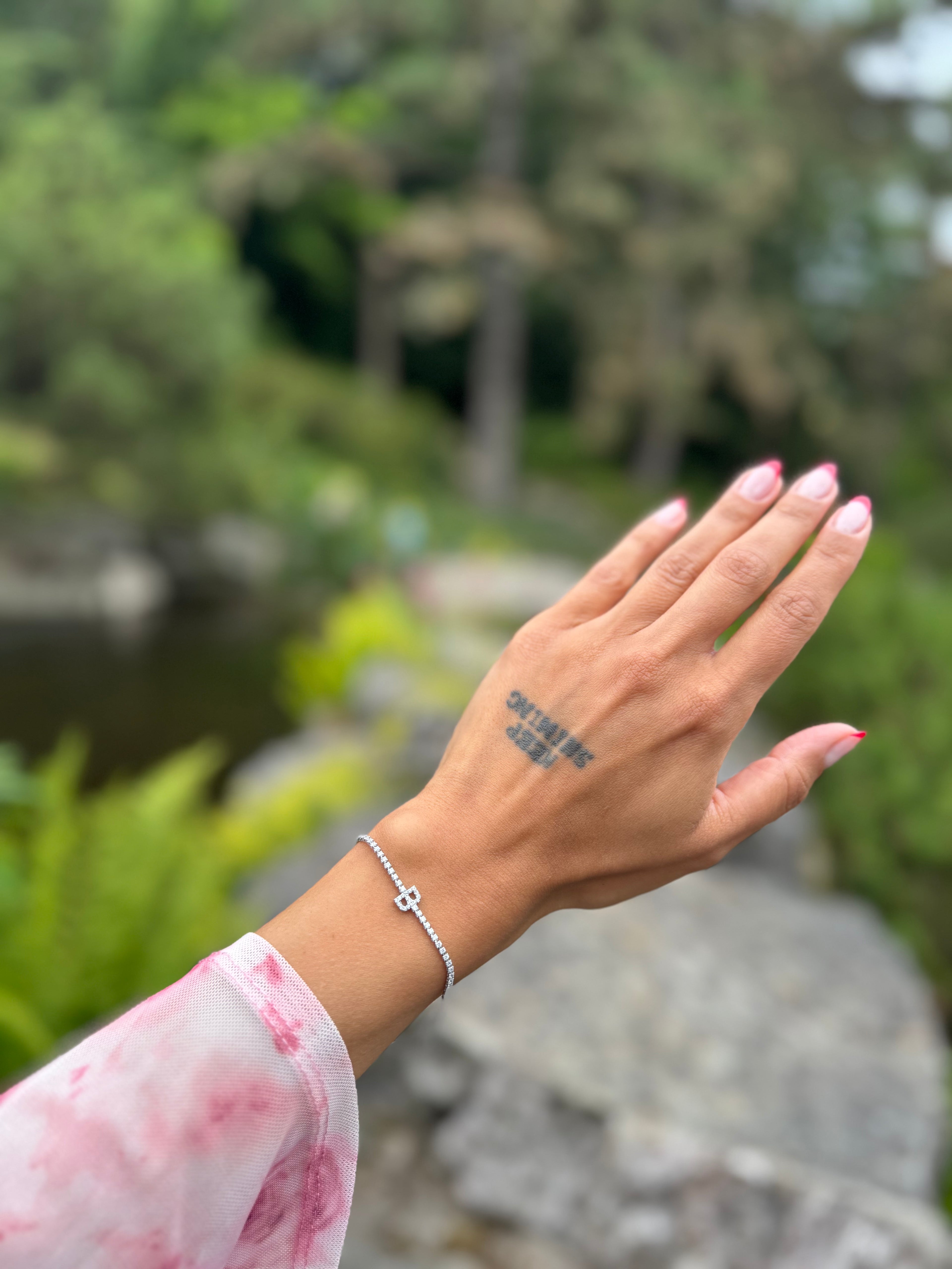 Initial Glam Armband