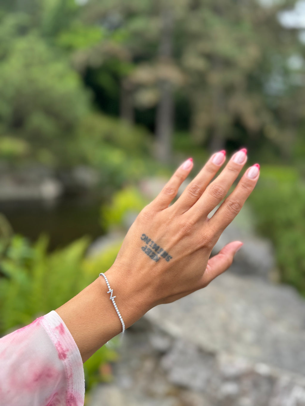 Initial Glam Armband