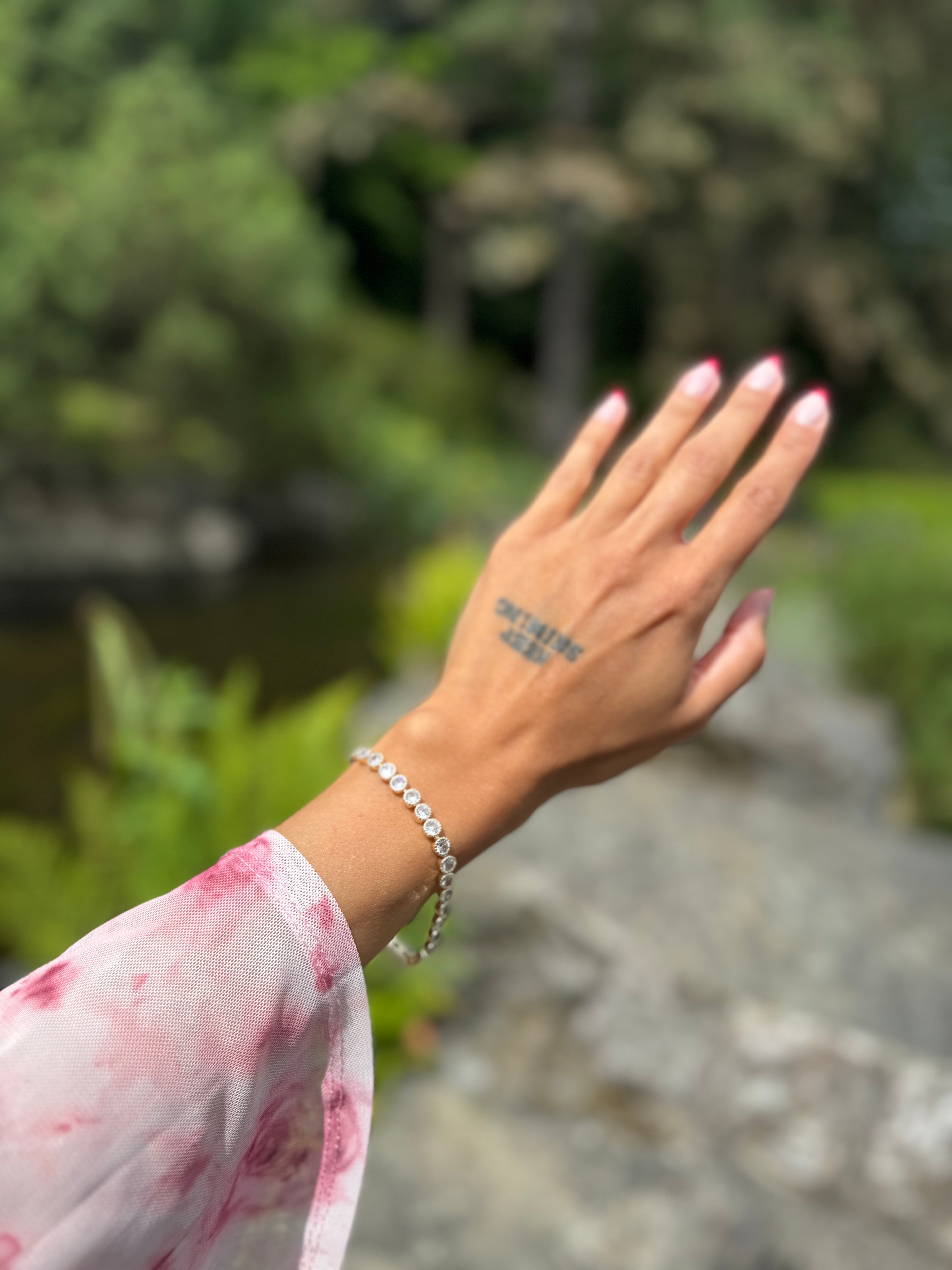 Crystal Line Armband