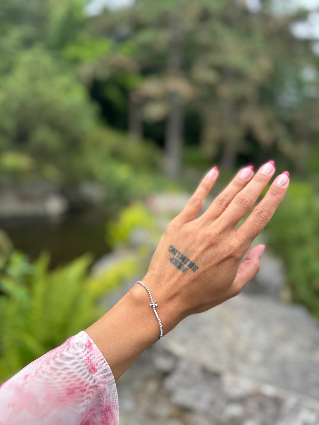 Initial Glam Armband
