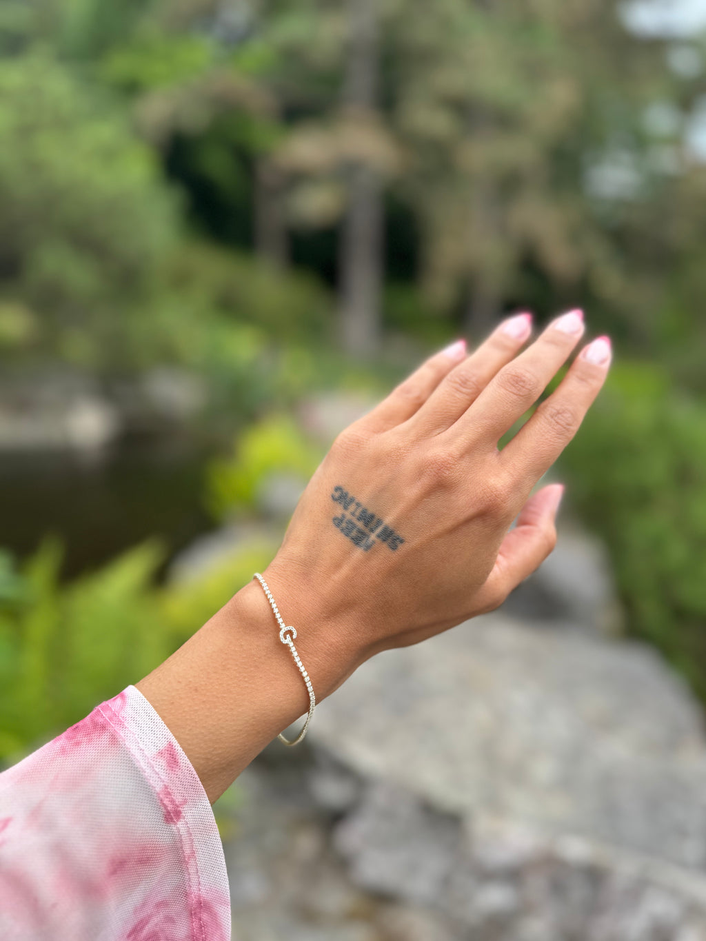 Initial Glam Armband