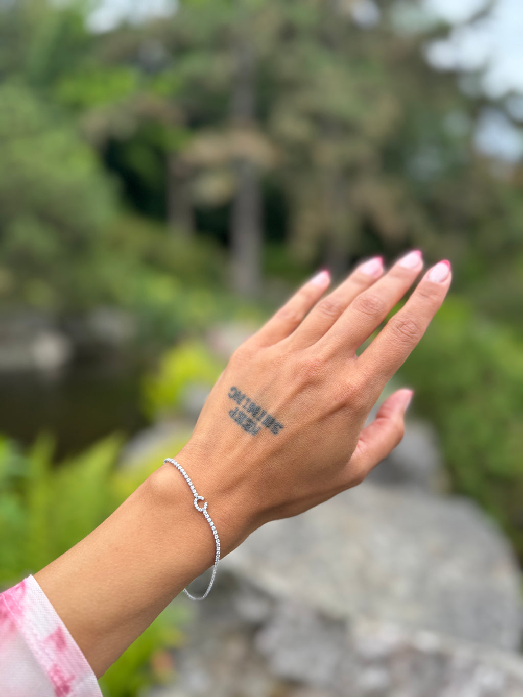 Initial Glam Armband