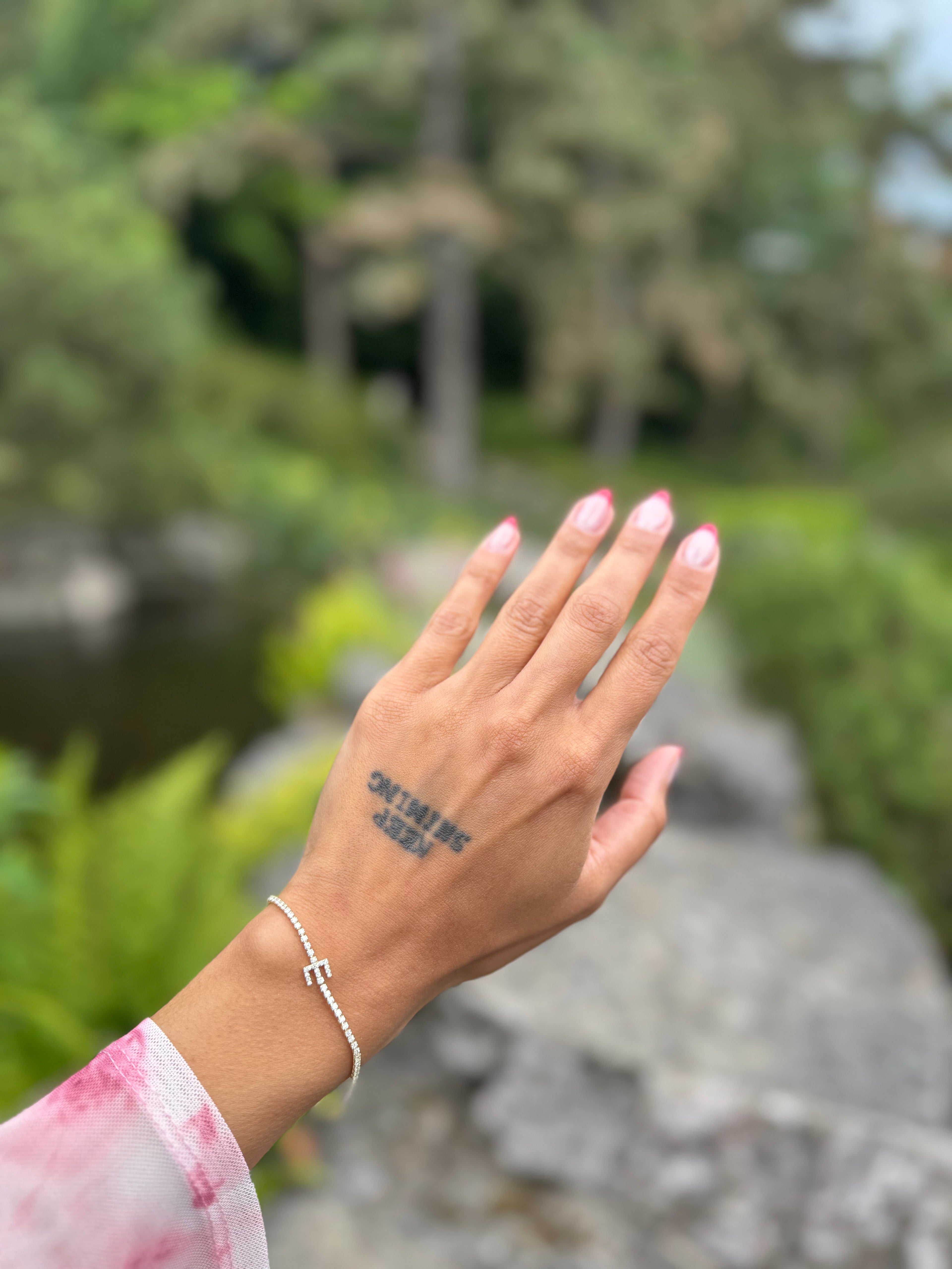 Initial Glam Armband